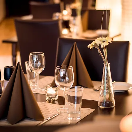 Ehranger Hof ホテル