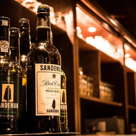 Hotel Ehranger Hof 3*