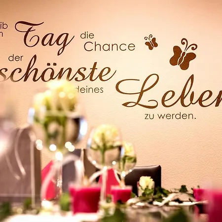 Ehranger Hof 3* Tréveris